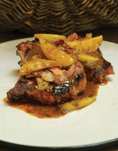Pork chops with apples and bacon – Tangleby Gardens