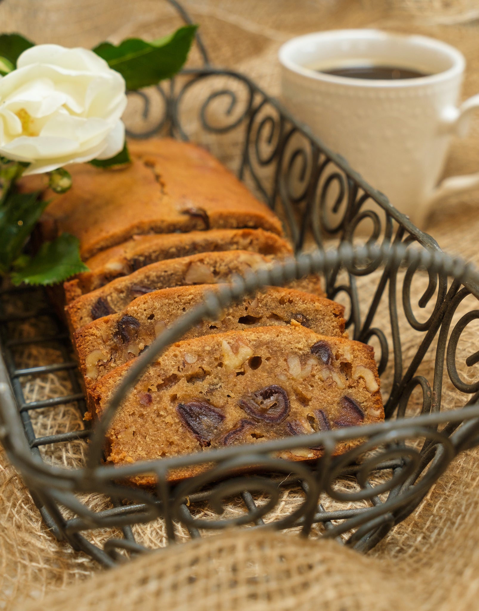 Date, Honey and Nut Loaf – Tangleby Gardens