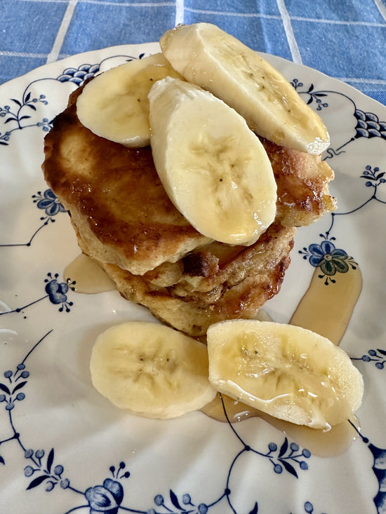 Fluffy Brown Sugar Banana Pancakes